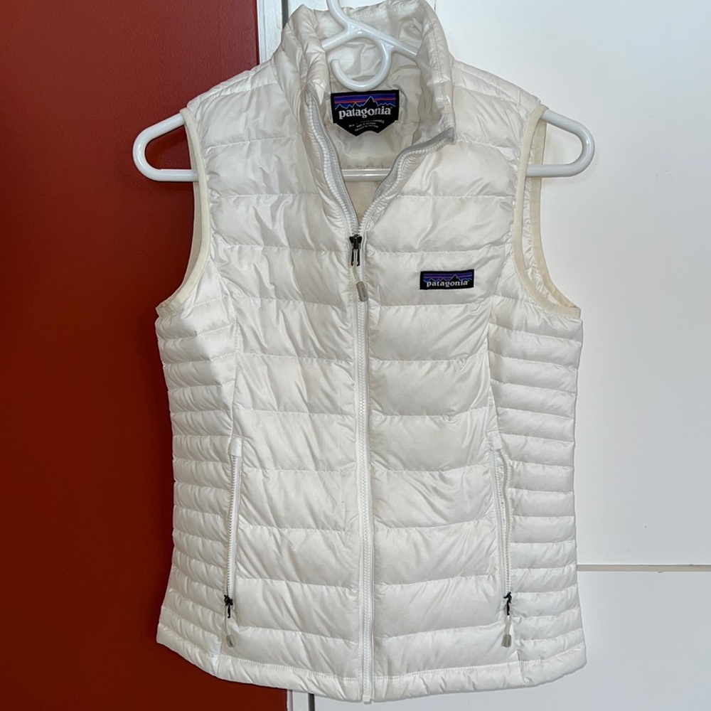 Womens Patagonia Down Sweater Vest - Picture 1 of 5